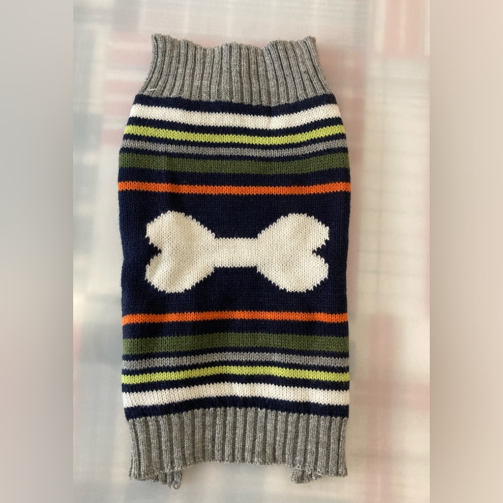 Simply Wag dog sweater NWOT